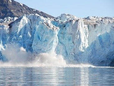 Gletscherabbruch im Kongsfjord, Spitzbergen