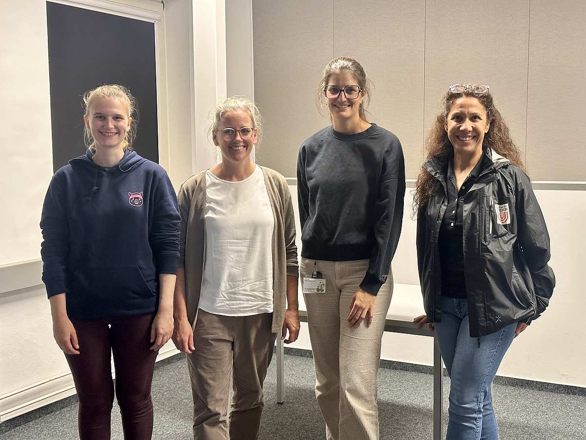 Team Human Movement Science and Ms. Kevrekidis at the handover of the new laboratory rooms in the Movement Sciences department.