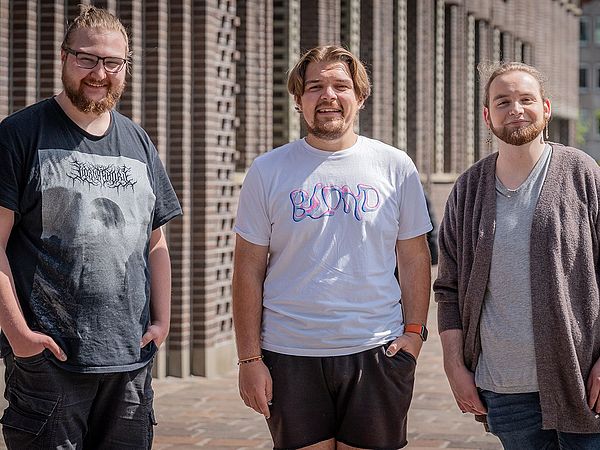 Jurastudenten Manuel Mischewski Gil, Vincent Wagener und Nils Kaufholz