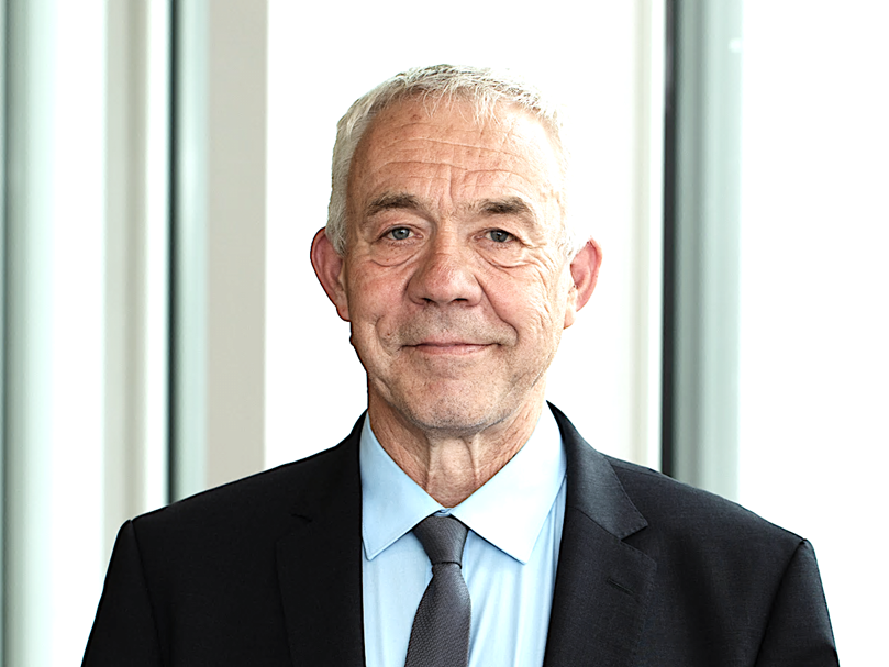 Prof. Dr. Claudio Franzius