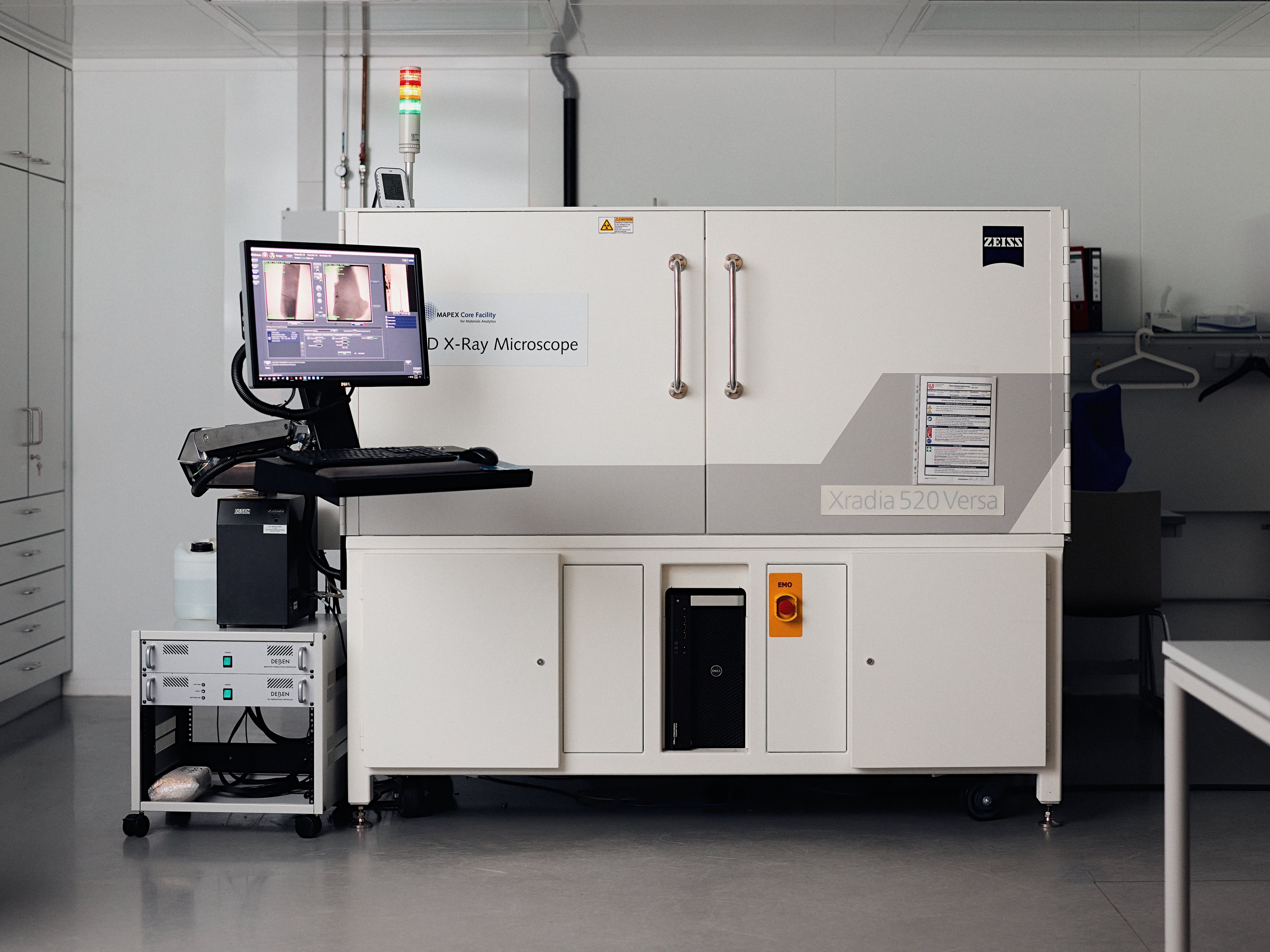 Picture of Instrument - Xradia 520 Versa