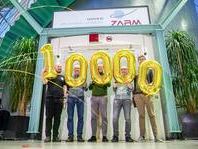 Wissenschaftler und Fallturm-Ingenieure, die beim 10.000sten Experiment dabei waren