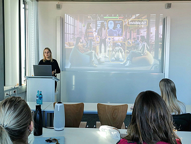 [Translate to English:] 