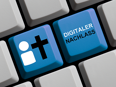 digitaler nachlass,  tod,  testament,  nachlass,  digital,  sterben,  beerdigung,  konto,  konten,  account,  nutzer,  zugang,  kreuz,  tot,  friedhof,  online,  internet,  daten,  datengrab,  erbe,  bestattung,  löschen,  anteilnahme,  ende,  trauer,  beileid,  computer,  nutzer,  nutzerdaten,  web,  social media,  profil,  besitzer,  email,  e mail,  konto,  schwarz,  weiß,  blau,  symbol, digitaler nachlass, tod, testament, nachlass, digital, sterben, beerdigung, konto, konten, account, nutzer, zugang, kreuz, tot, friedhof, online, internet, daten, datengrab, erbe, bestattung, löschen, anteilnahme, ende, trauer, beileid, computer, nutzerdaten, web, social media, profil, besitzer, email, e mail, schwarz, weiß, blau, symbol