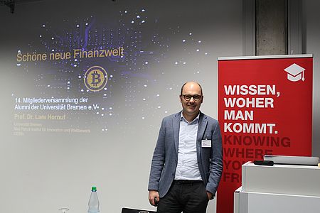 Prof. Dr. Lars Hornuf