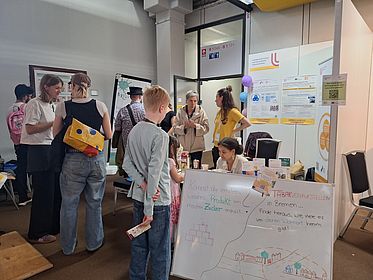 IPP am Stand des FB 11 bei OPEN CAMPUS