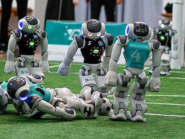Roboterfußballer vom B-Human-Team