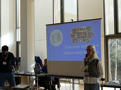 Präsentation beim Begrüßungsfrühstück