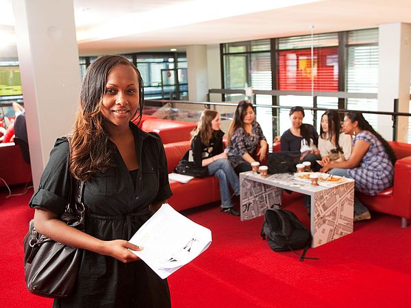 A group of students in the cafeteria of GW 2.
