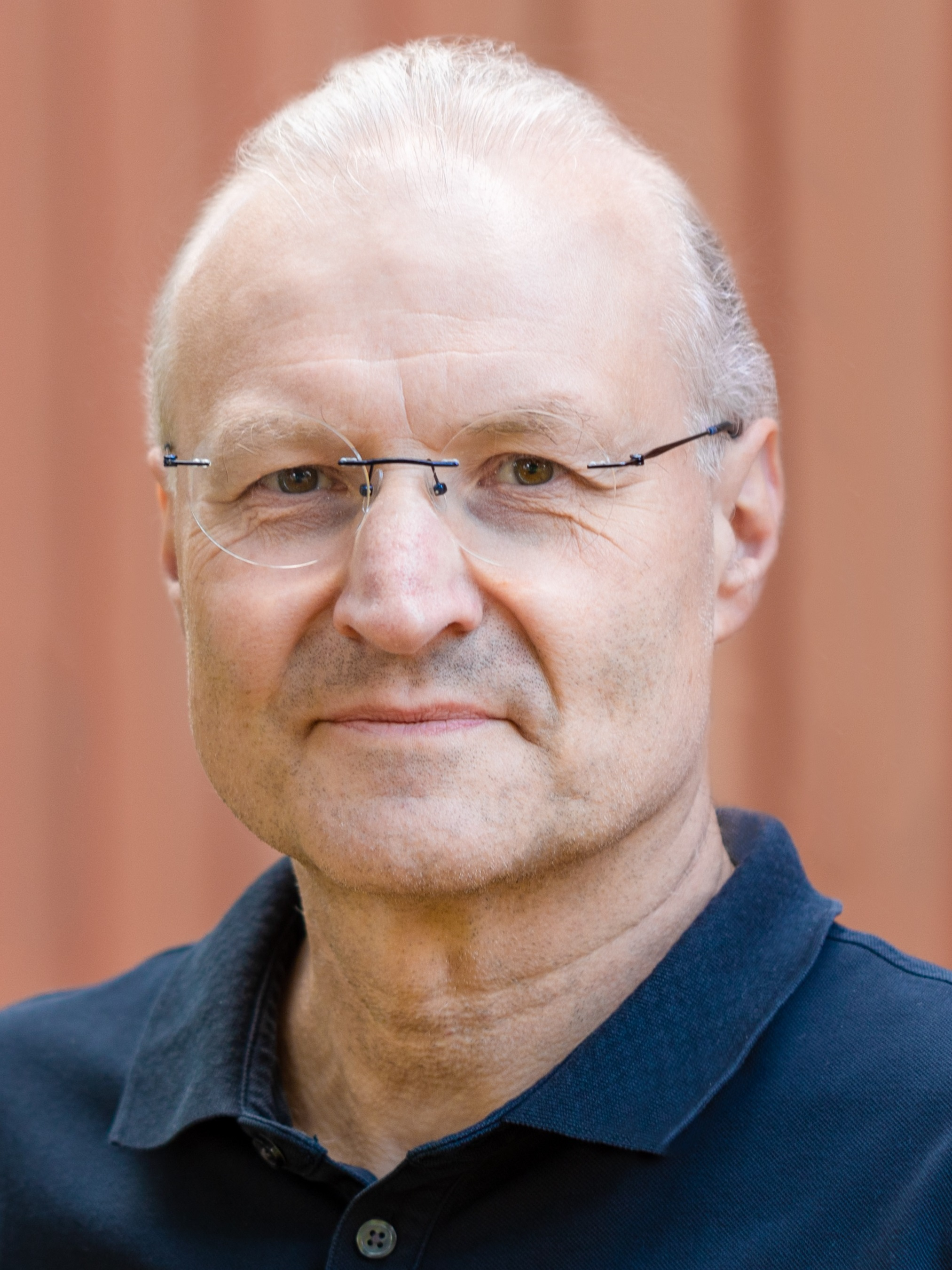 : Prof. Dr. Henning Schmidt-Semisch
