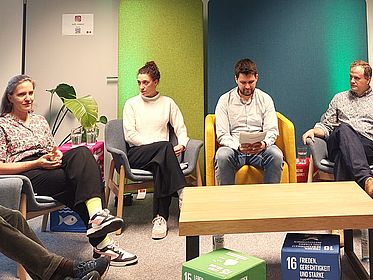 Teilnehmende des Round Tables