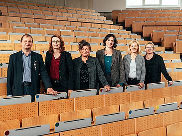 (v.l.) Michal Kucera, Mandy Boehnke, Irene Strebl, Kathrin Moosdorf, Jutta Günther, Frauke Meyer.
