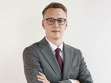 Dr. Johannes Voshaar