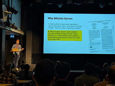 Thomas Mildner, presenting one of his papers