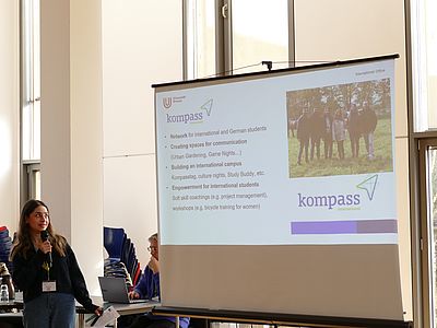 Präsentation beim Begrüßungsfrühstück