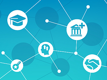 Grafik mit verschiedenen Icons aus den Bereichen Hochschule und Künstliche Intelligenz, weiß auf blauem Hintergrund