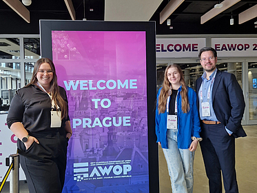 Gruppenfoto mit Logo des events