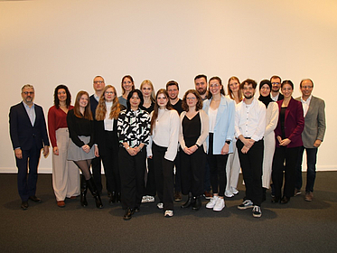 Masterstudierende und Lehrende des MA Public Health Versorgungsforschung, -ökonomie und -management