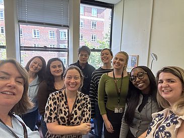 Team UCL und Seda Saban