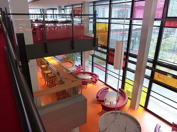 Cafeteria GW2