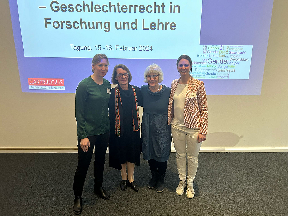 Professorinnen Pia Lange, Konstanze Plett, Ursula Rust und Angie Schneider