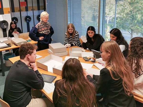 Archivarbeit im  Austauschseminar