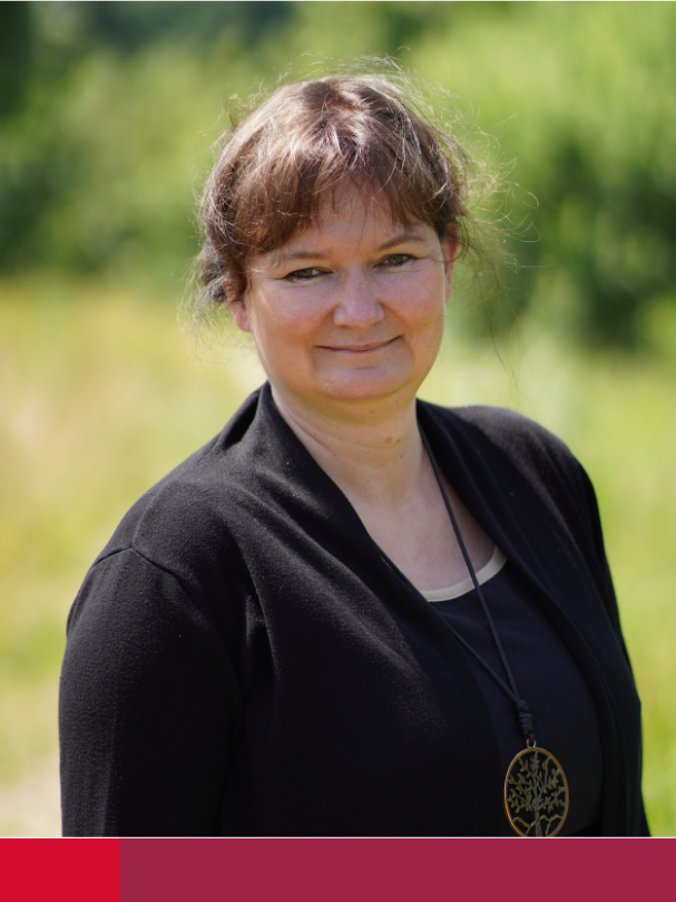 - 25 Christine Fiebig