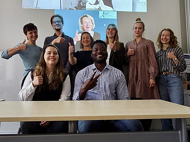 Gruppenfoto des ersten CaNoFF-Kolloquiums