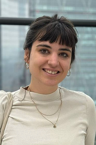 Porträtfoto Lisa Hellriegel