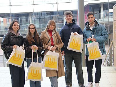 Austauschstudierende beim Begrüßungsfrühstück