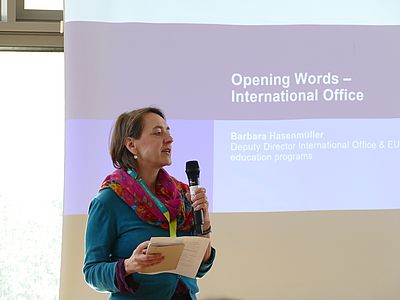 Präsentation beim Begrüßungsfrühstück