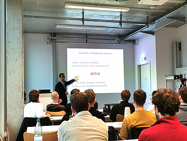 [Translate to English:] 