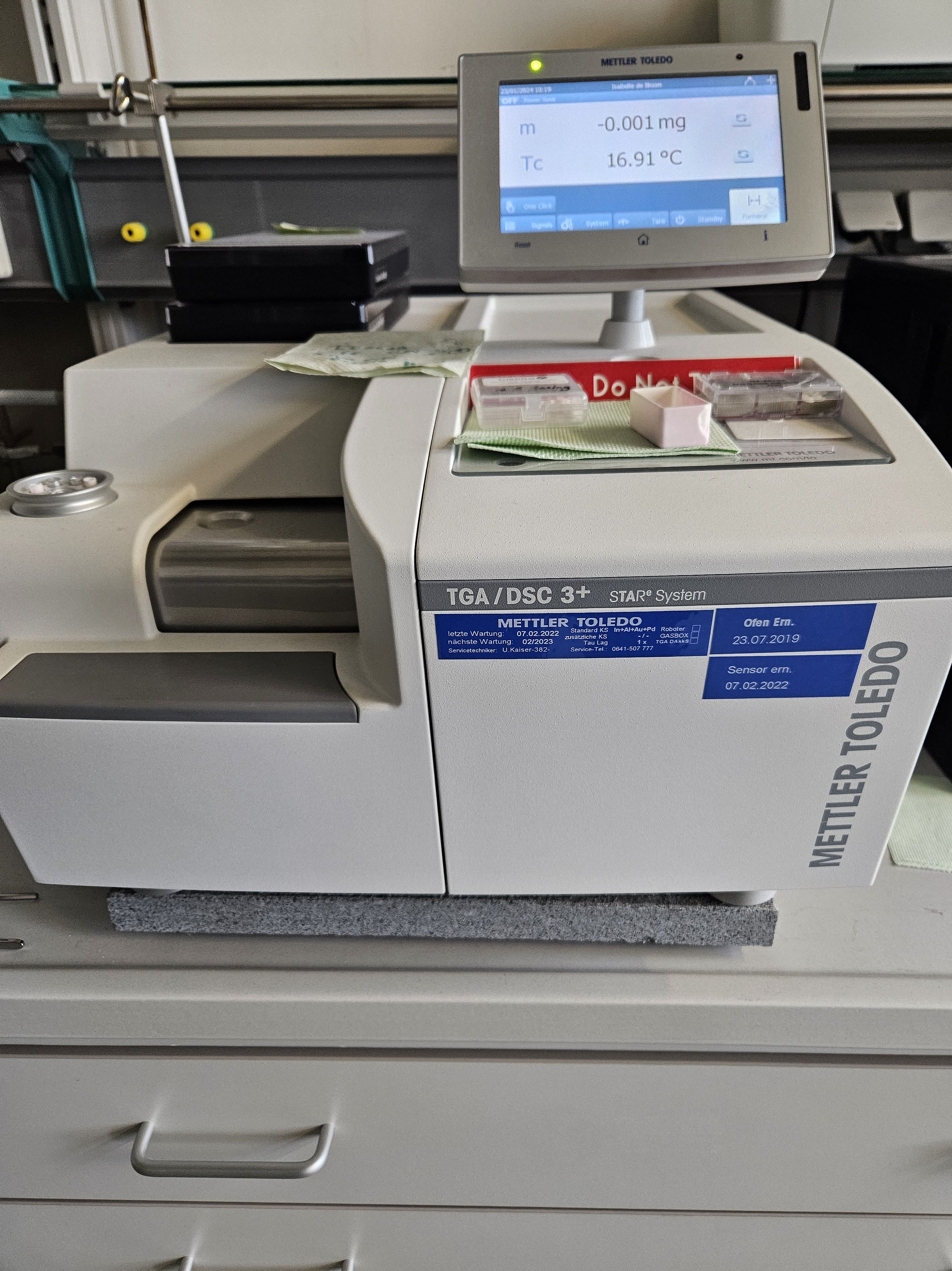 Picture of Instrument - TGA DSC3