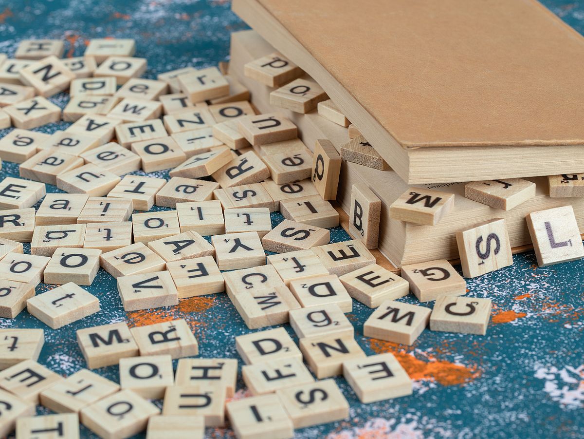 art, color, pattern, decorative, craft, artistry, artist, tools, oriental, traditional, eastern, colorful, study, learning, education, game, activity, kids, style, design