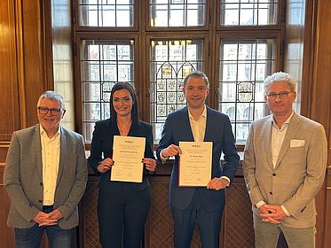 v. l. n. r.: Michael Busch, Anika Hellrung, Dr. Dierck Tietje, Dr. Thomas Ull