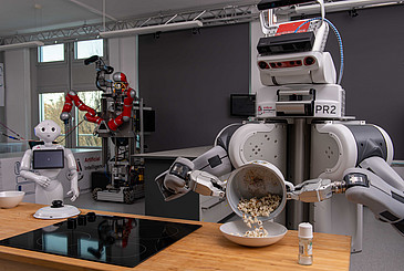 Roboter arbeitet in der Küche am Tresen